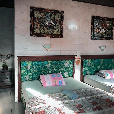 Kerti Beach Bungalow And Restaurant Padangbai  Dış mekan fotoğraf