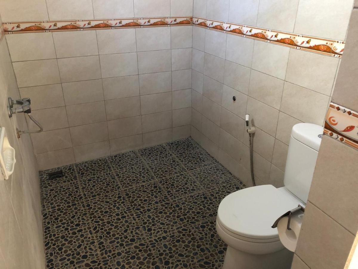 Kerti Beach Bungalow And Restaurant Padangbai  Dış mekan fotoğraf